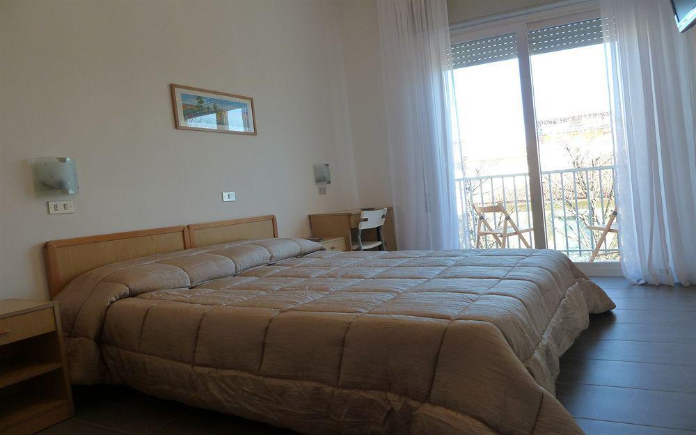 Abamar Hotel 4*